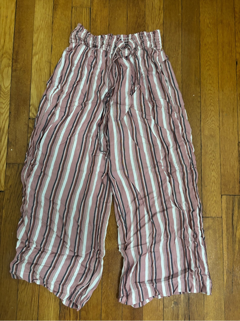 Hollister Pink and White Striped Wide-Leg Pants